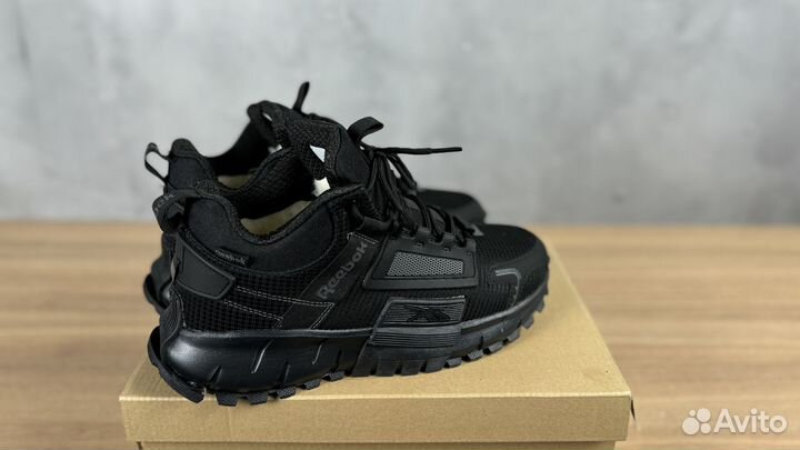 Мужские кроссовки Reebok Zig зимние с мехом