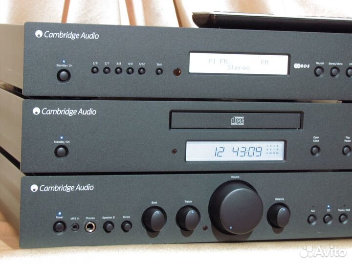 Усилитель CD Тюнер Cambridge Audio Azur 340