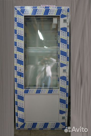 Пластиковые двери 90х210