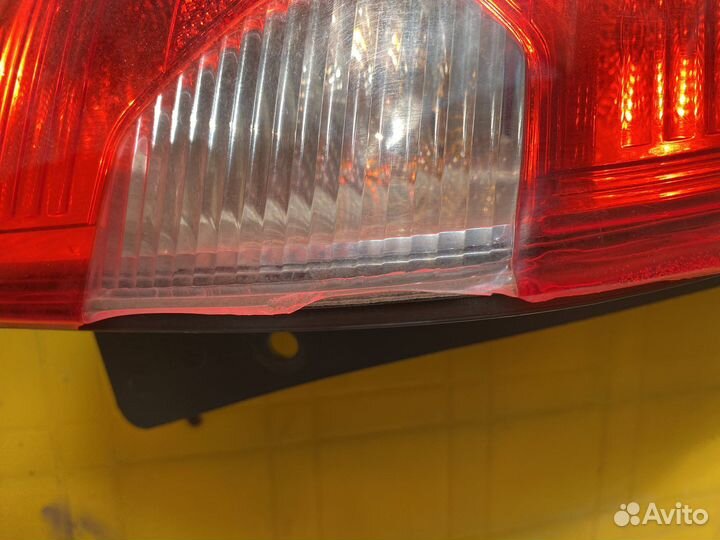 Datsun Ми До фонарь задний левый