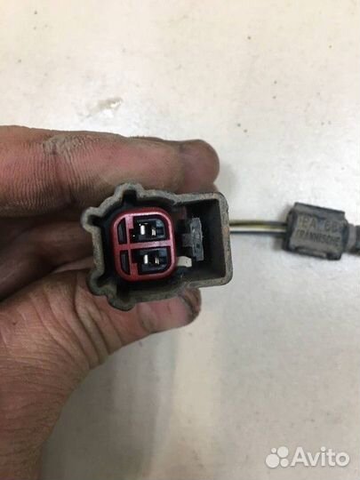 Проводка бачка омывателя Ford Focus