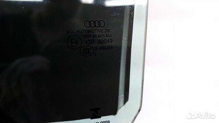 Стекло двери заднее левое Audi Q7 4M crec 2016