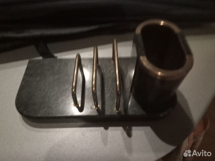 Подставка для бумаг/ручек настольная