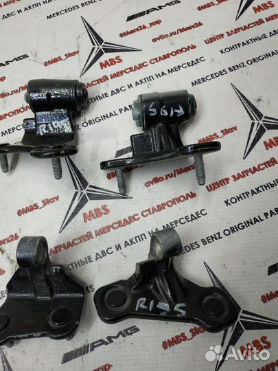 Петля двери w212 Mercedes