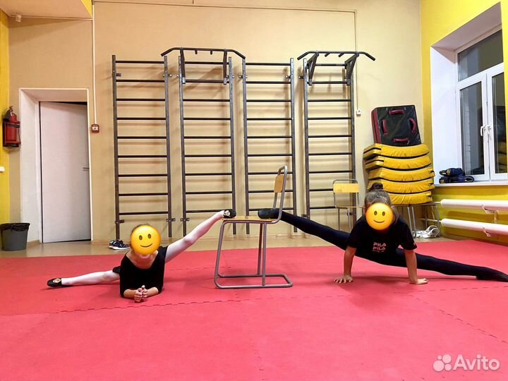 Тренер по растяжке, развитию пластики и данных