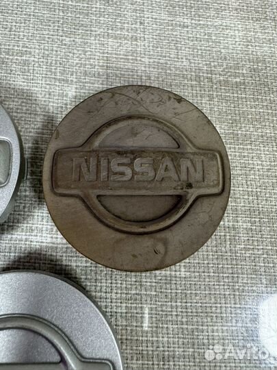 Колпачки заглушки на диски Nissan 40343-5P010