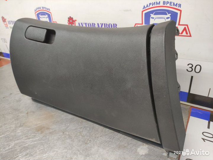 Бардачок Kia Ceed G4FC 2009