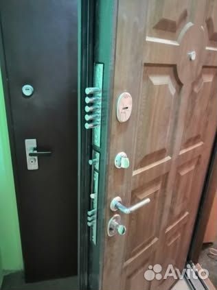 Входные двери установка