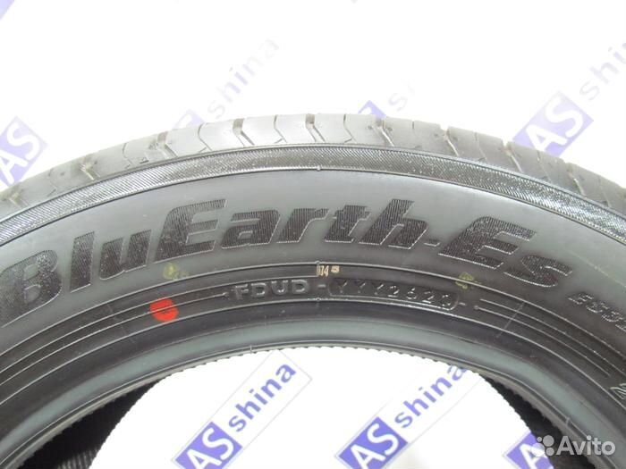 Yokohama BluEarth-ES ES32 215/55 R16 95M