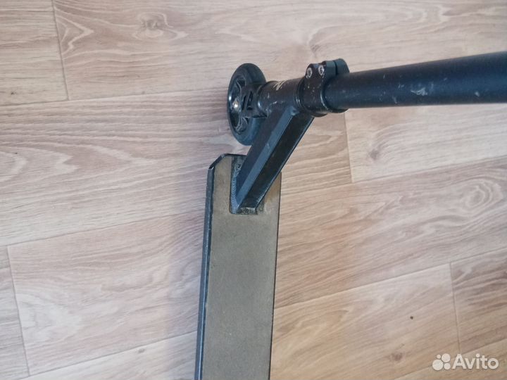 Самокат трюковой подростковый