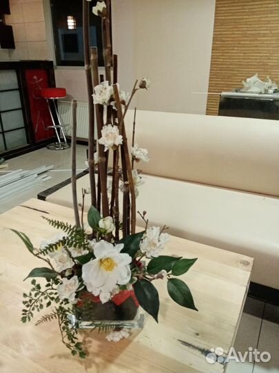 Цветочная композиция на стол