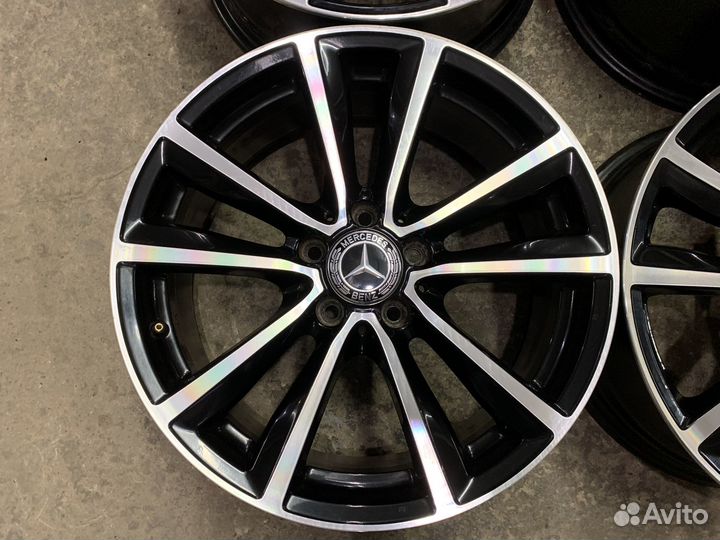 Комплект оригинальных дисков Mercedes R18