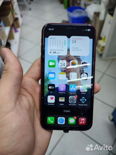 Телефон iPhone xr