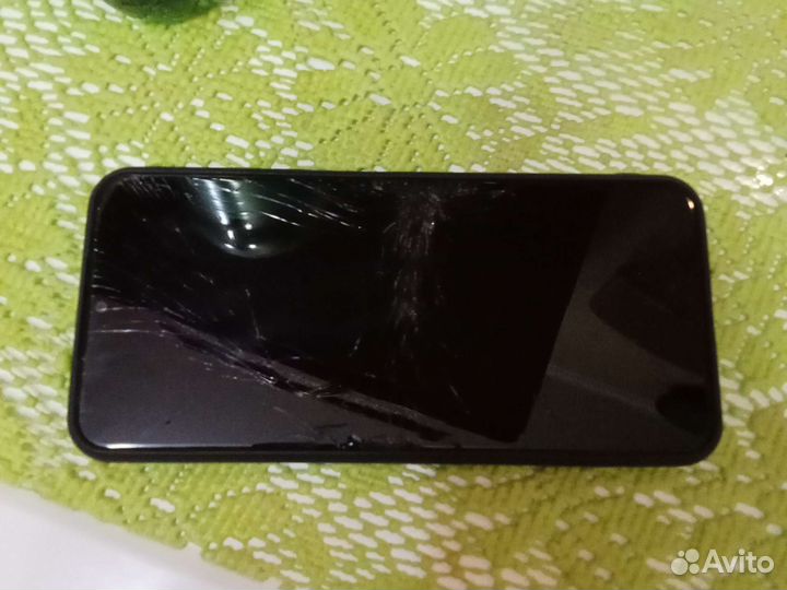 Телефон tecno