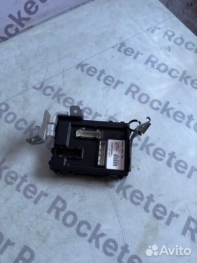 Блок комфорта Nissan Fuga 2006