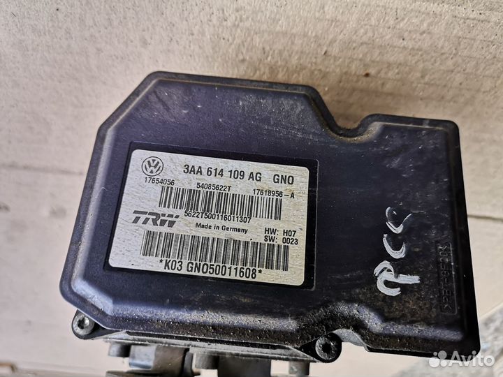 Блок ABS насос на VW Passat B7 CC 2008-2017