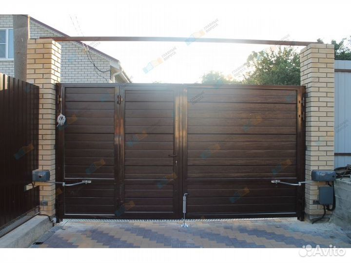 Ворота Распашные с калиткой