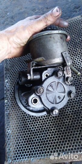 Насос гур Toyota Crown GS131 1G-GZE