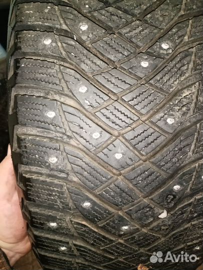 Goodyear UltraGrip 235/45 R18