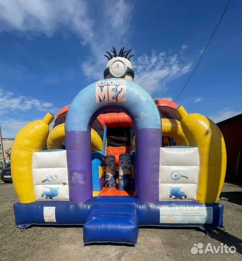 Батут миньоны 3д