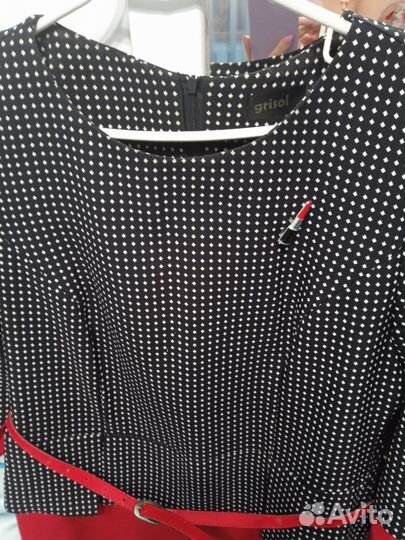 Платье женское