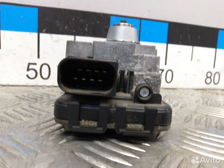 Б/У Моторчик блокировки межосевого дифференциал