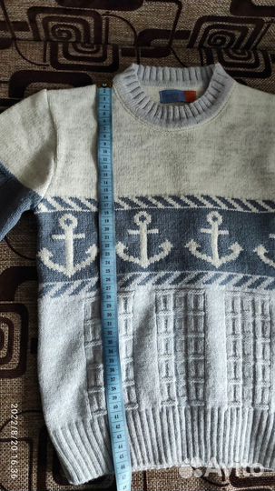 Новый свитер на мальчика