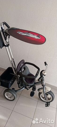 Детский велосипед с ручкой