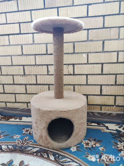 Когтеточка с домиком бу