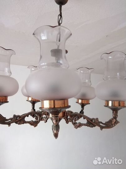 Люстра потолочная бу