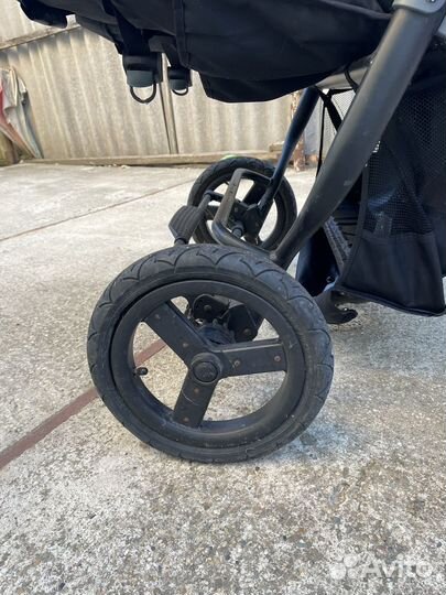 Коляска для двойни