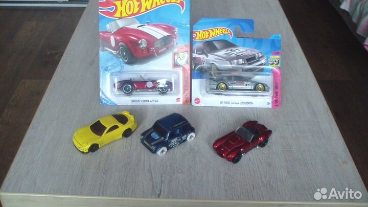 Hot wheels машинки