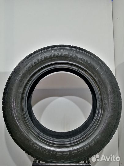 Continental ContiCrossContact LX 215/65 R16