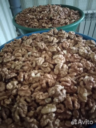 Орех грецкий