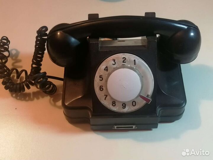 Телефон дисковый СССР, корболит 1960г