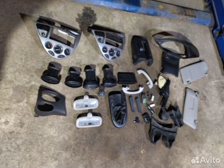 Кнопки диффлекторы плафон торпедо торпеды фокус 1