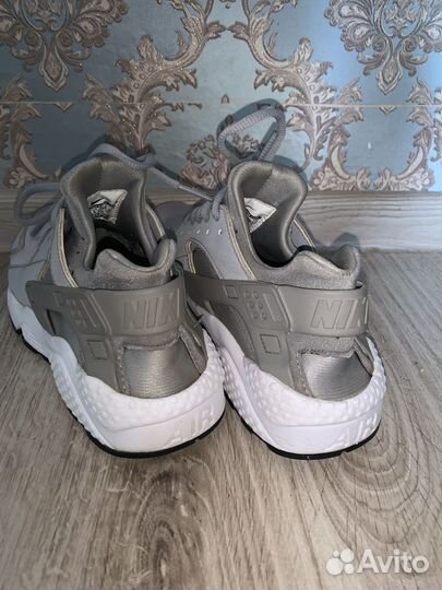 Кроссовки Nike Air Huarache