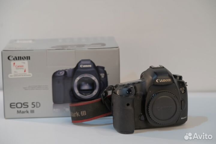 Canon 5D mark III body