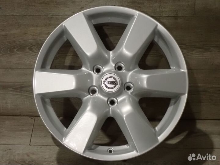 Комплект оригинальных дисков R17 Nissan X-Trail