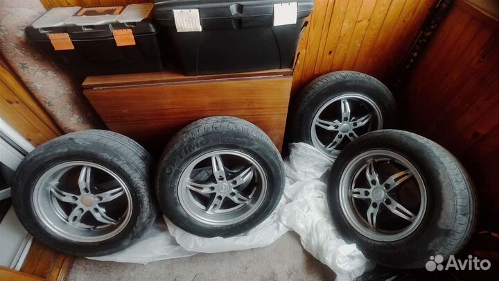 R15 Hankook Optimo ME02 205/65, PCD 5x114.3 DIA 66.1