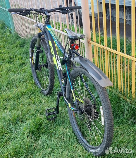 Горный велосипед GT Avalanche Expert 27,5