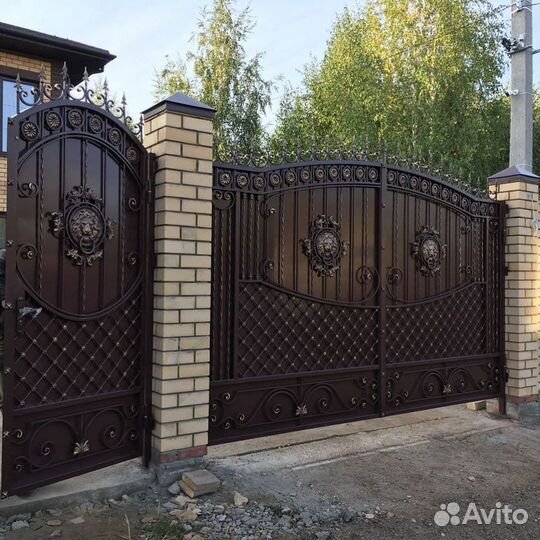Ворота кованые