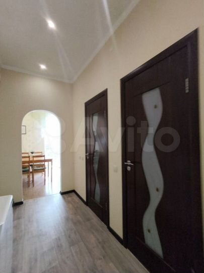 2-к. квартира, 66,4 м², 4/4 эт.