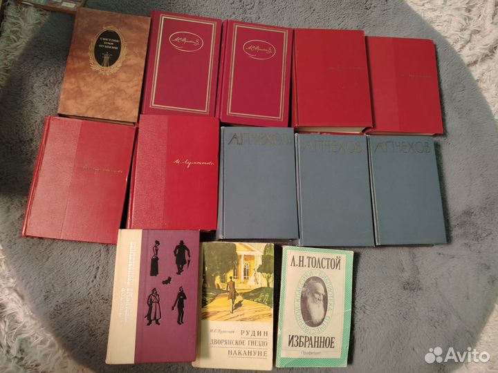 Коробка книг