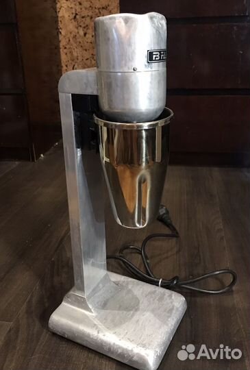 Миксер для молочных коктейлей