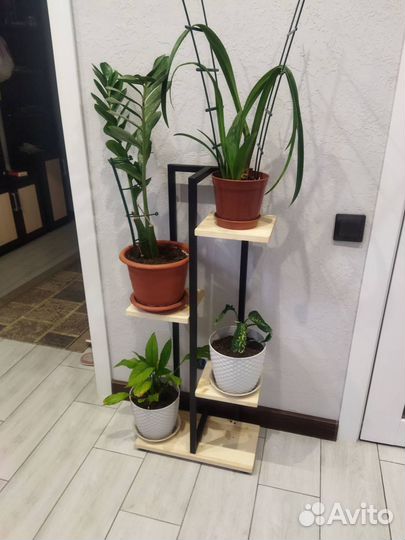 Подставка для цветов напольная