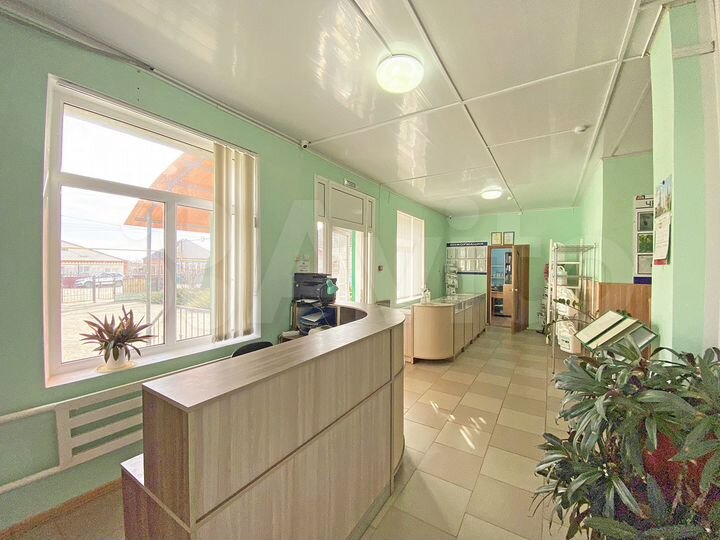 Здание 265 м² на участке 15 соток