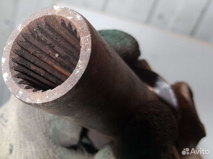 Кардан передний Mitsubishi Pajero II