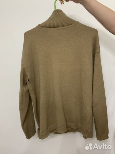 Шерстяная кофта на молнии