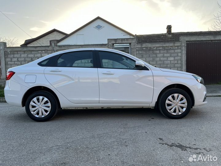 LADA Vesta 1.6 МТ, 2022, 33 000 км